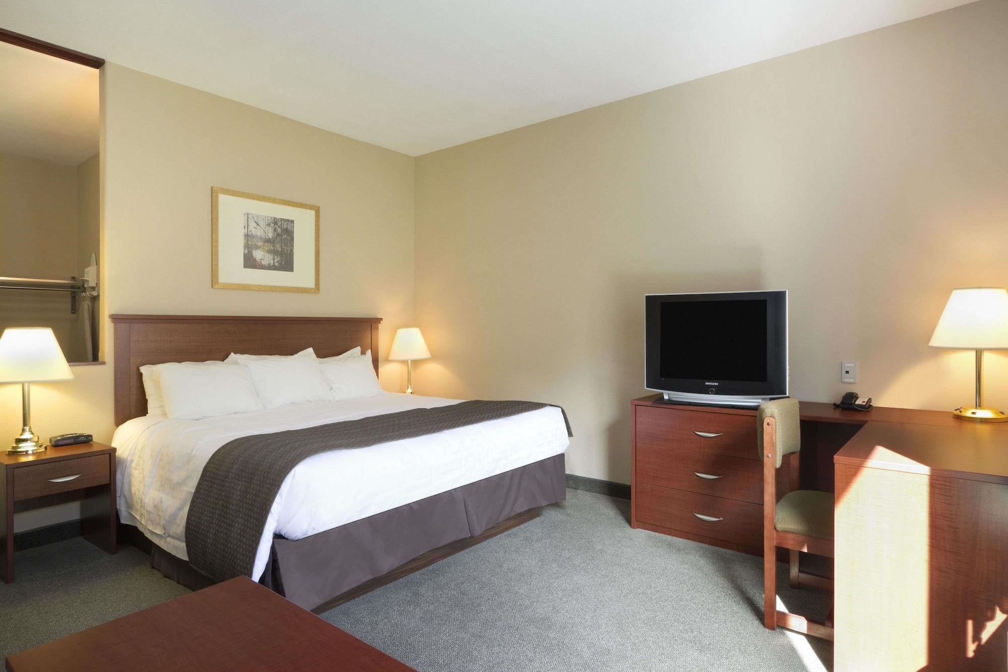 Days By Wyndham North Hotel