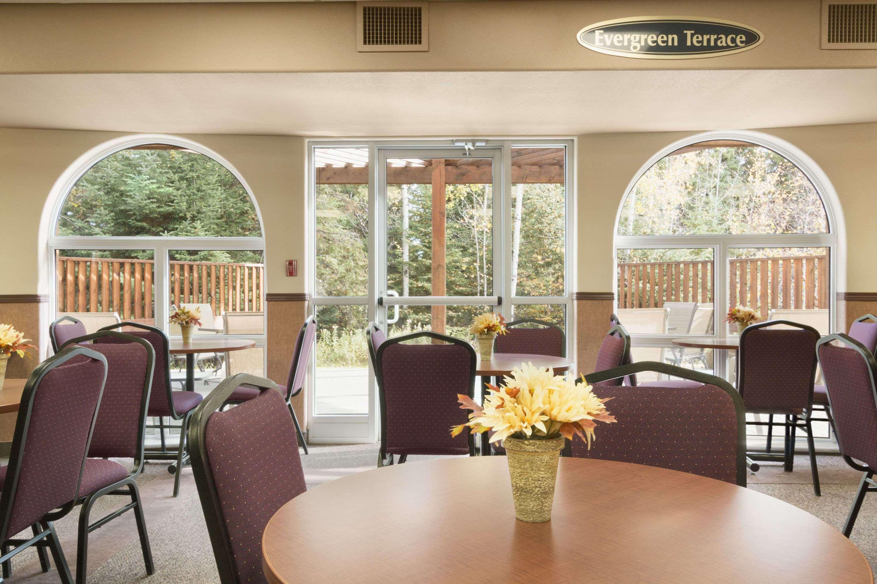 Hotel Days By Wyndham North Thunder Bay