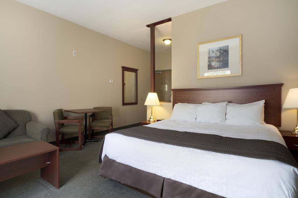Days By Wyndham North Hotel Thunder Bay
