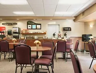 Days Inn By Wyndham Thunder Bay North 